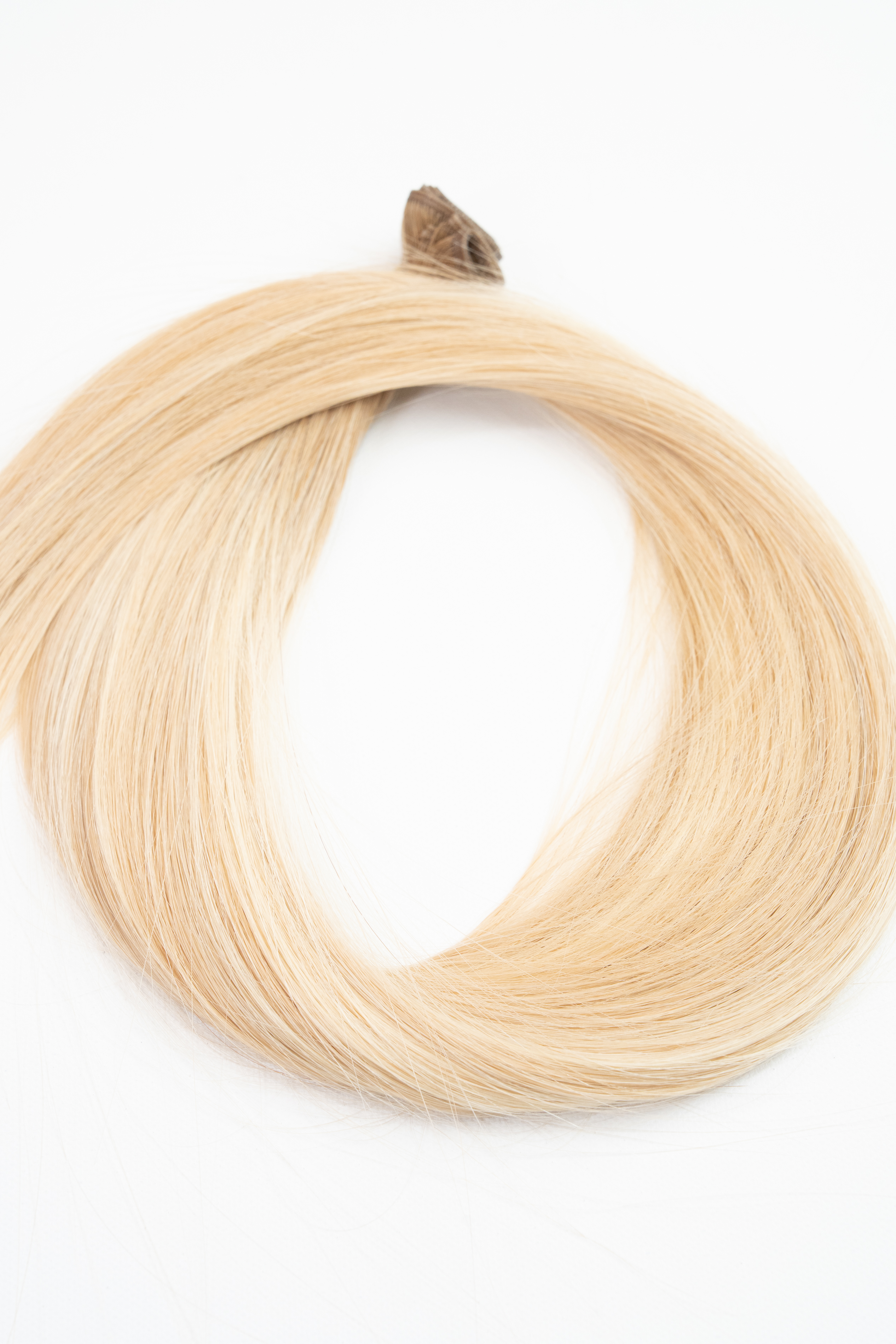 Tape-In Extensions - prettygangofficial.com