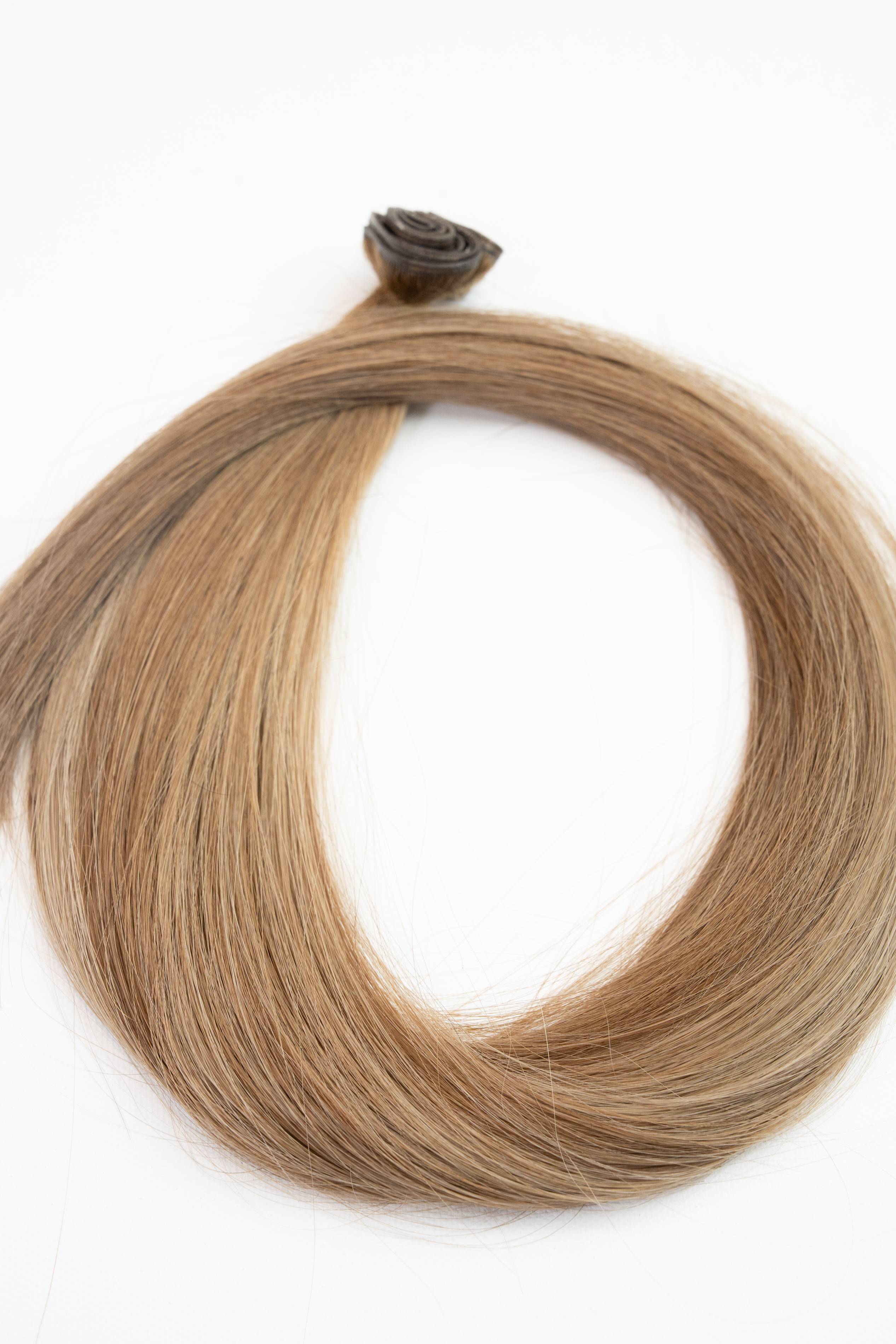 Tape-In Extensions - prettygangofficial.com