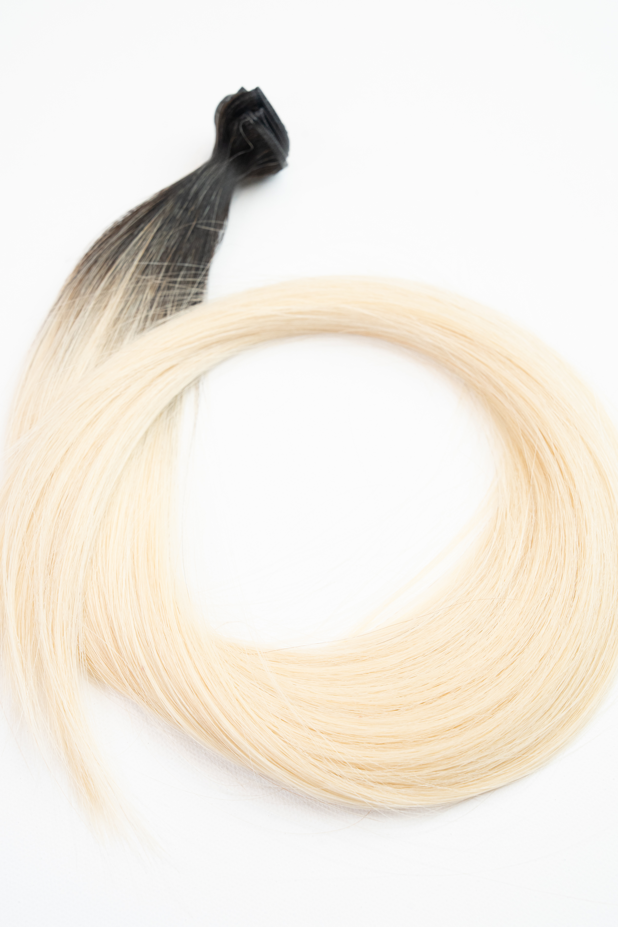 Tape-In Extensions - prettygangofficial.com